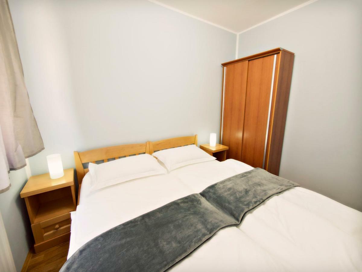 Apartmani Fortuna Zlarin Zewnętrze zdjęcie